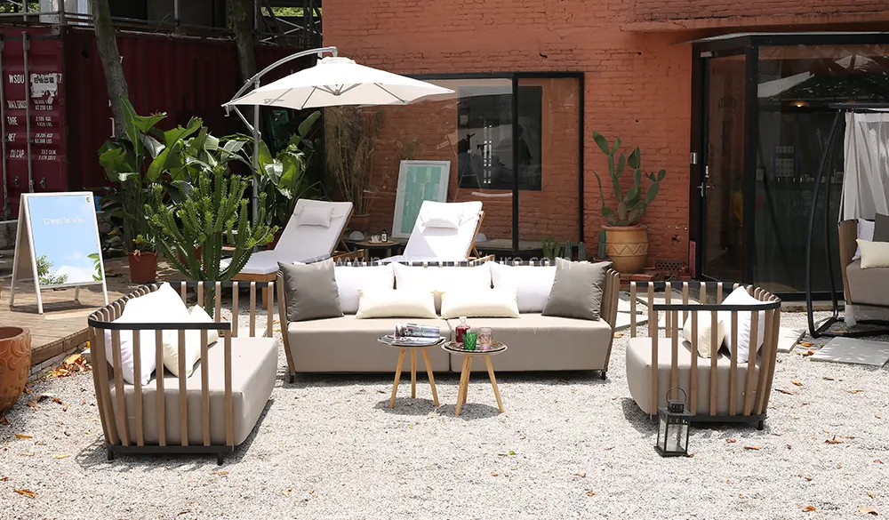 High-End Outdoor Sofa Spray Aluminum Frame Teak Wood Frame Sofa